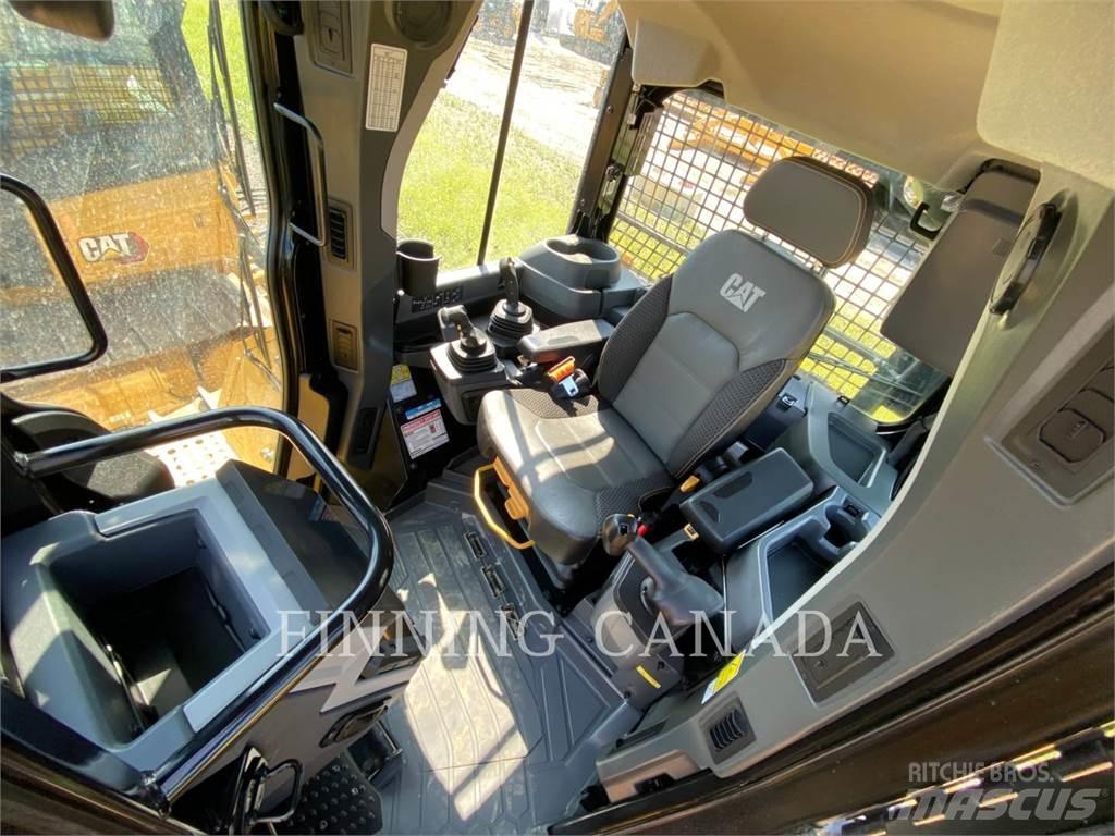 CAT D5-17 Bulldozer