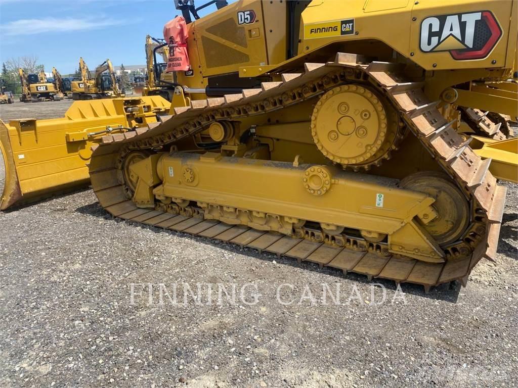 CAT D5-17 Bulldozer