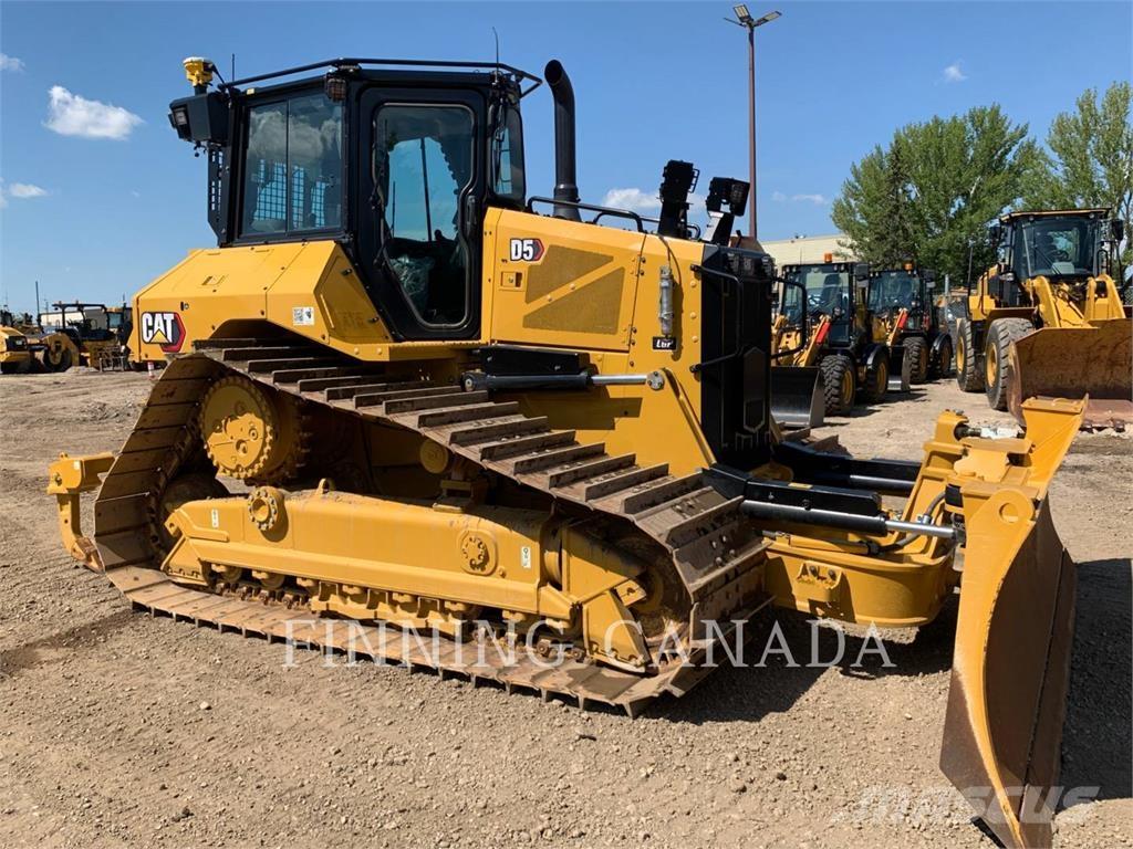 CAT D5-17 Bulldozer