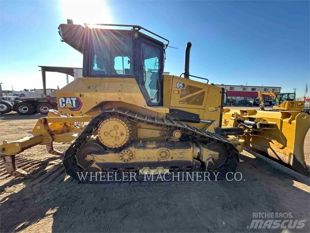 CAT D5-17 XL Bulldozer