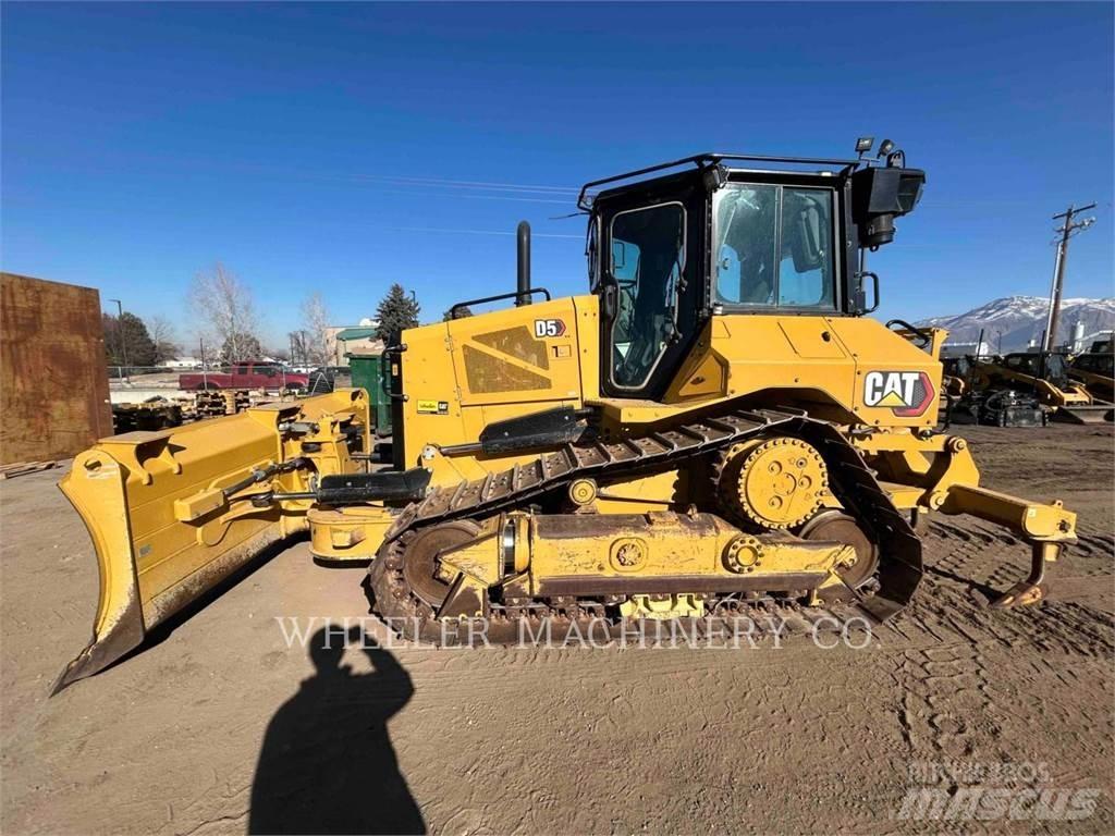 CAT D5-17 XL Bulldozer
