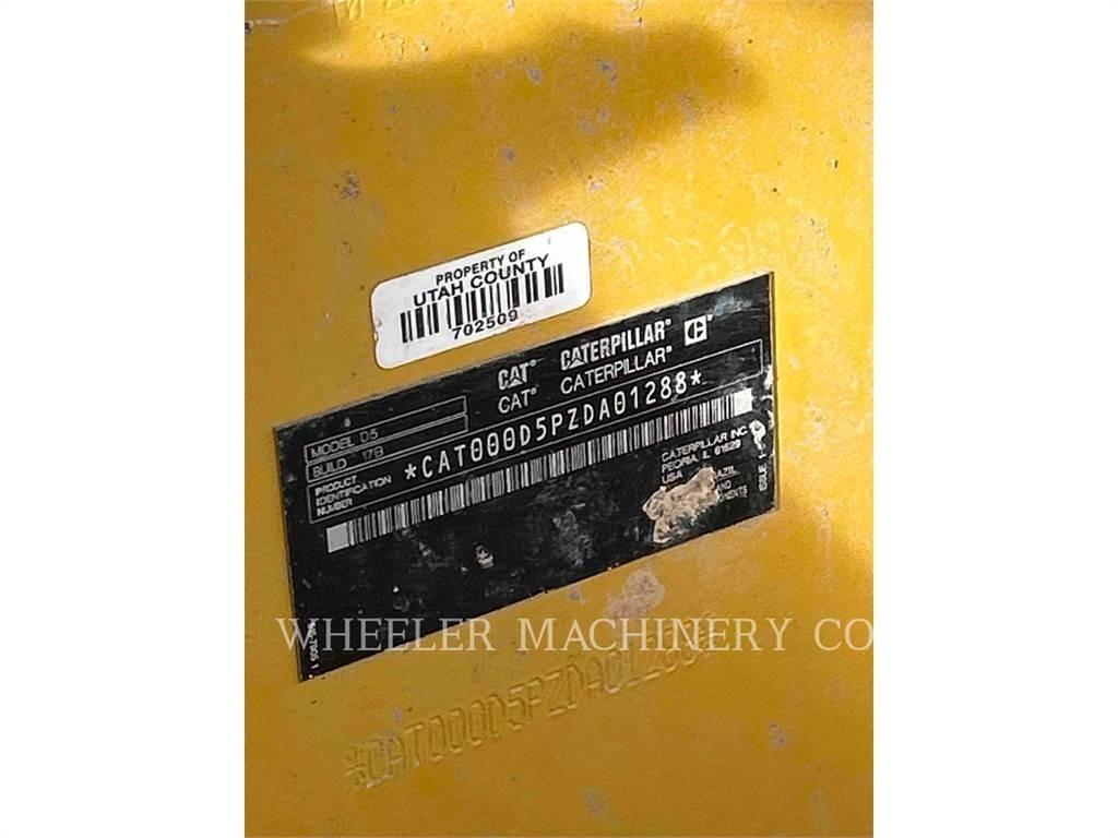 CAT D5-17 XL Bulldozer
