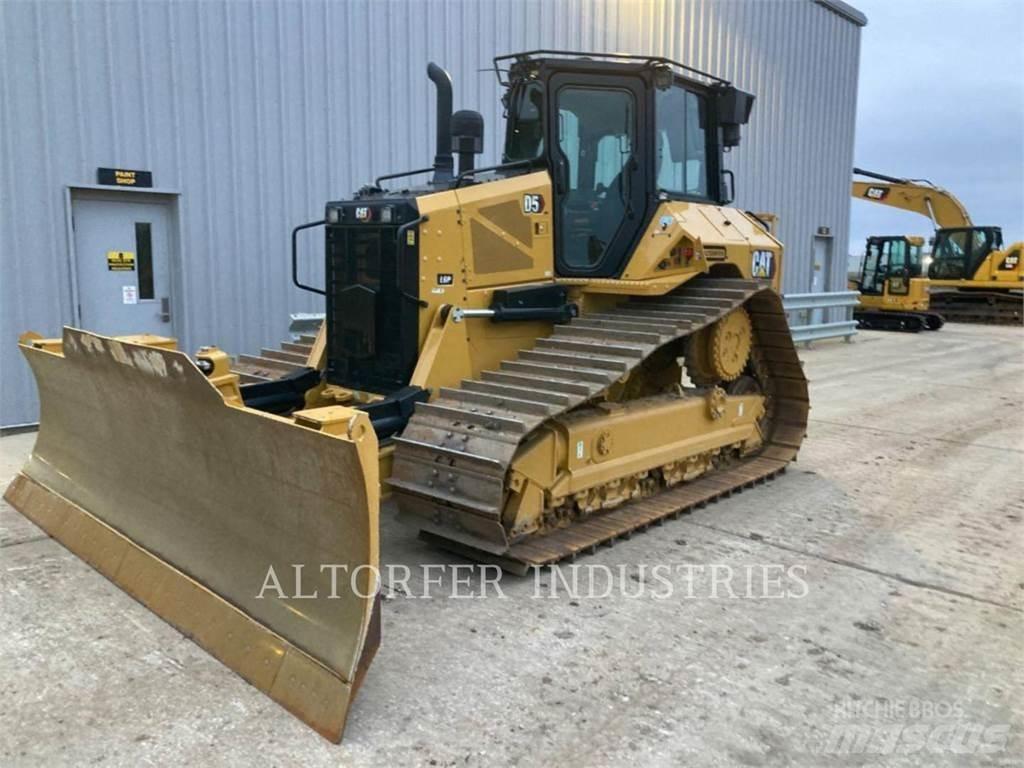 CAT D5-17VPLGP Bulldozer