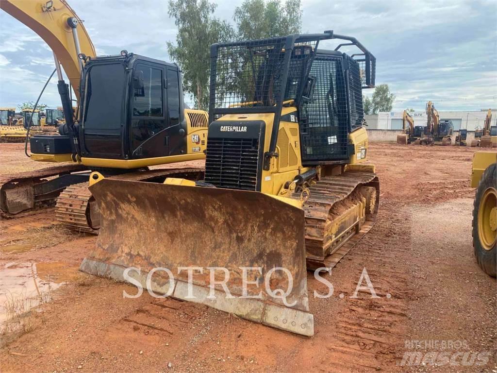 CAT D5K Bulldozer
