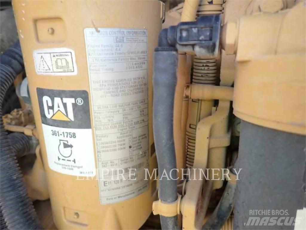 CAT D5K Bulldozer