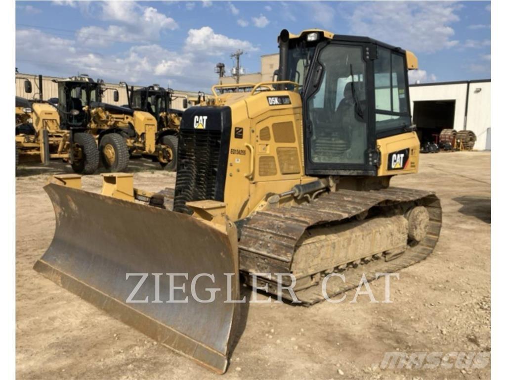 CAT D5K2LGP Bulldozer