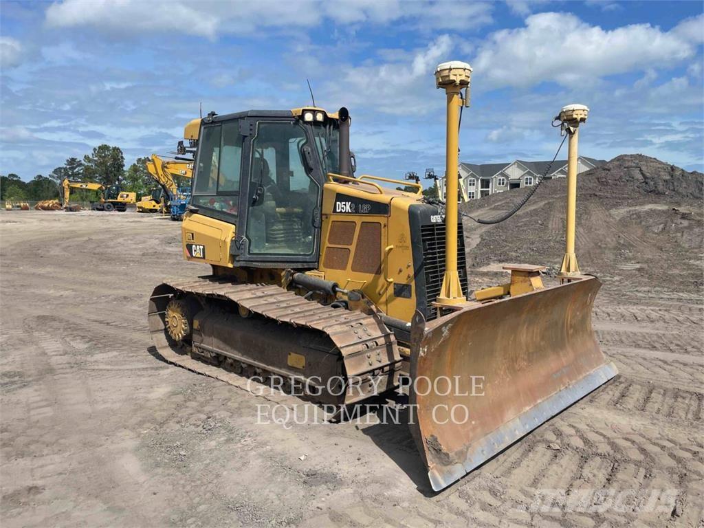 CAT D5K2LGP Bulldozer