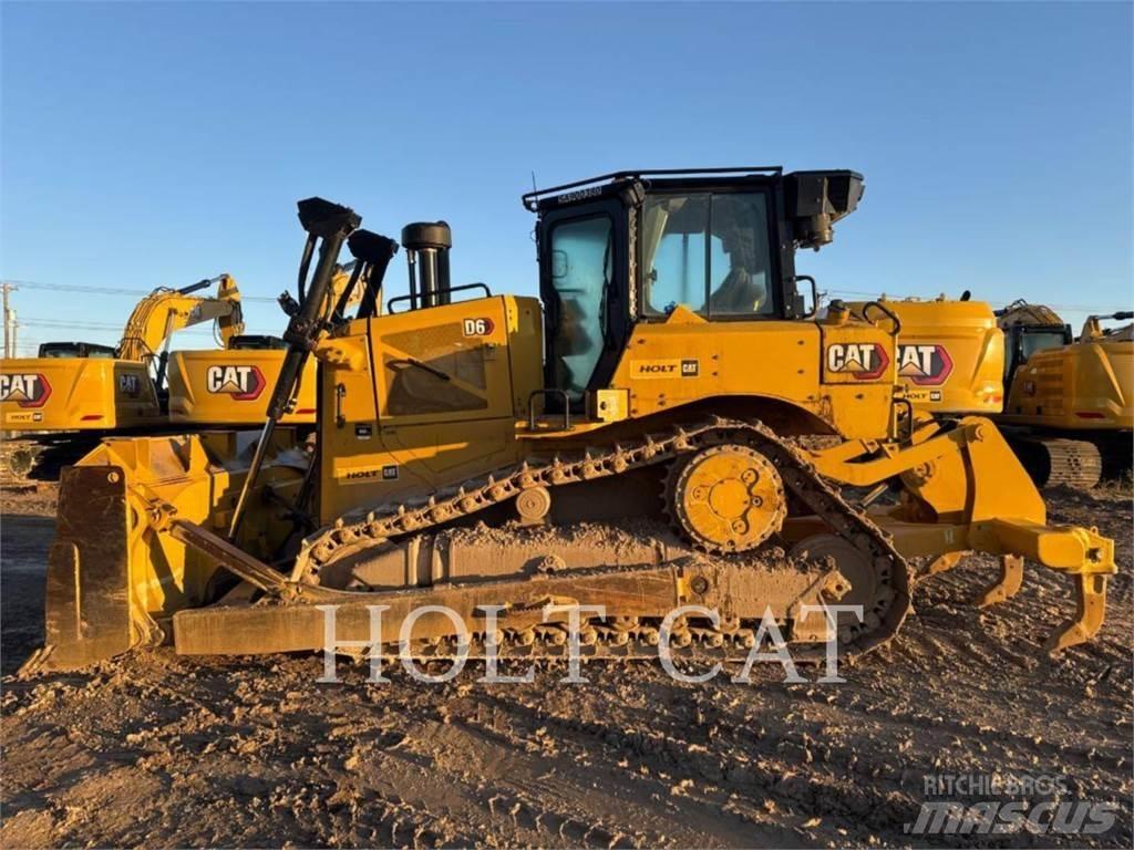 CAT D6 Bulldozer