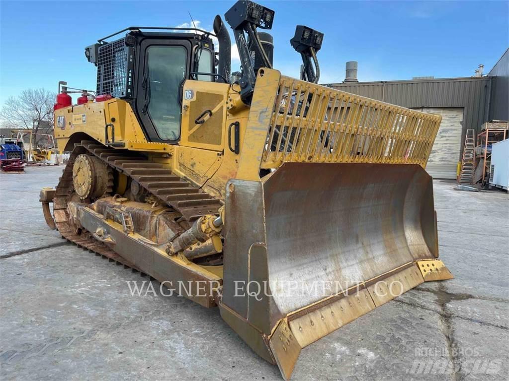 CAT D6 Bulldozer