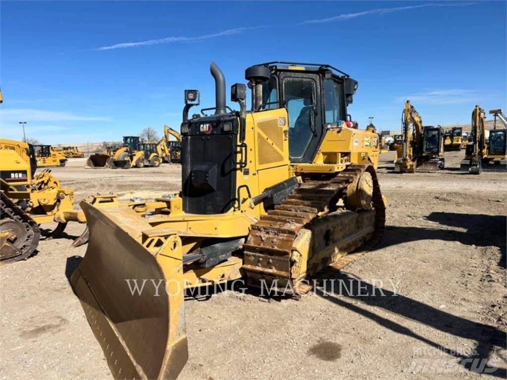 CAT D6 Bulldozer