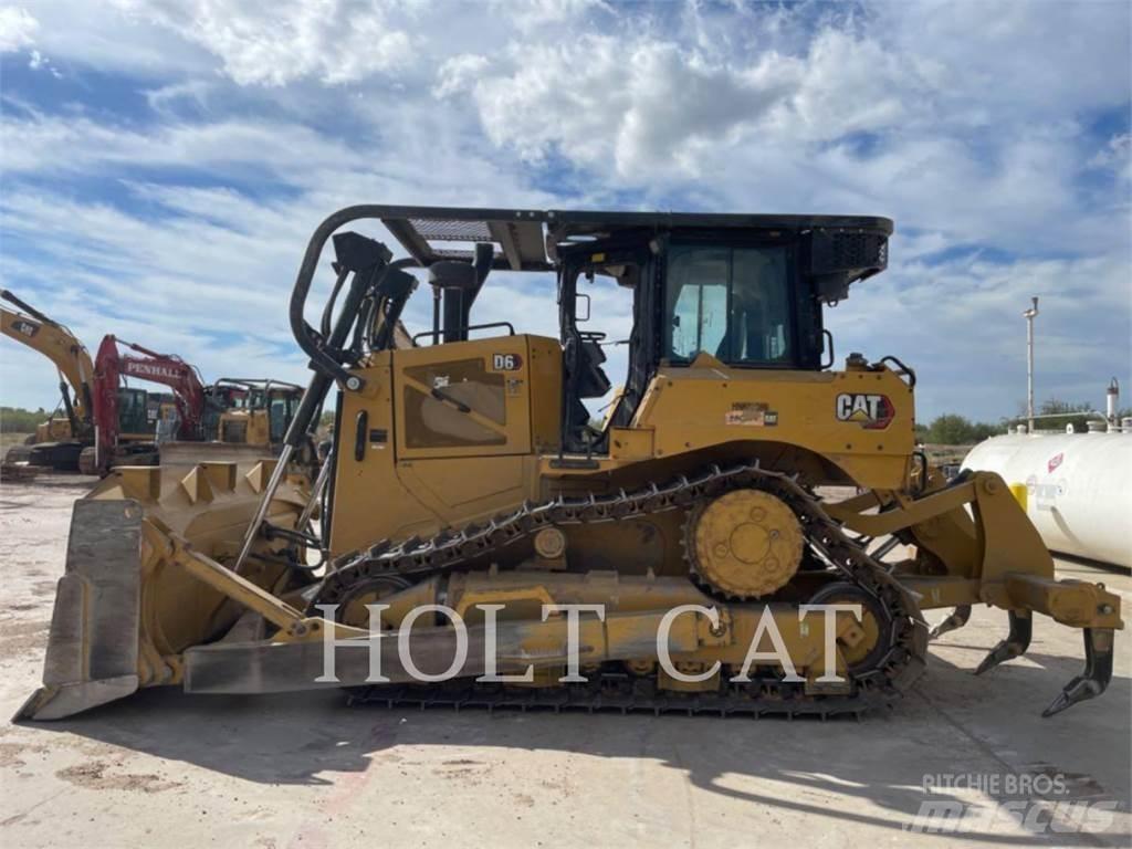 CAT D6 Bulldozer