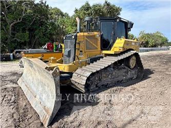 CAT D6 Bulldozer