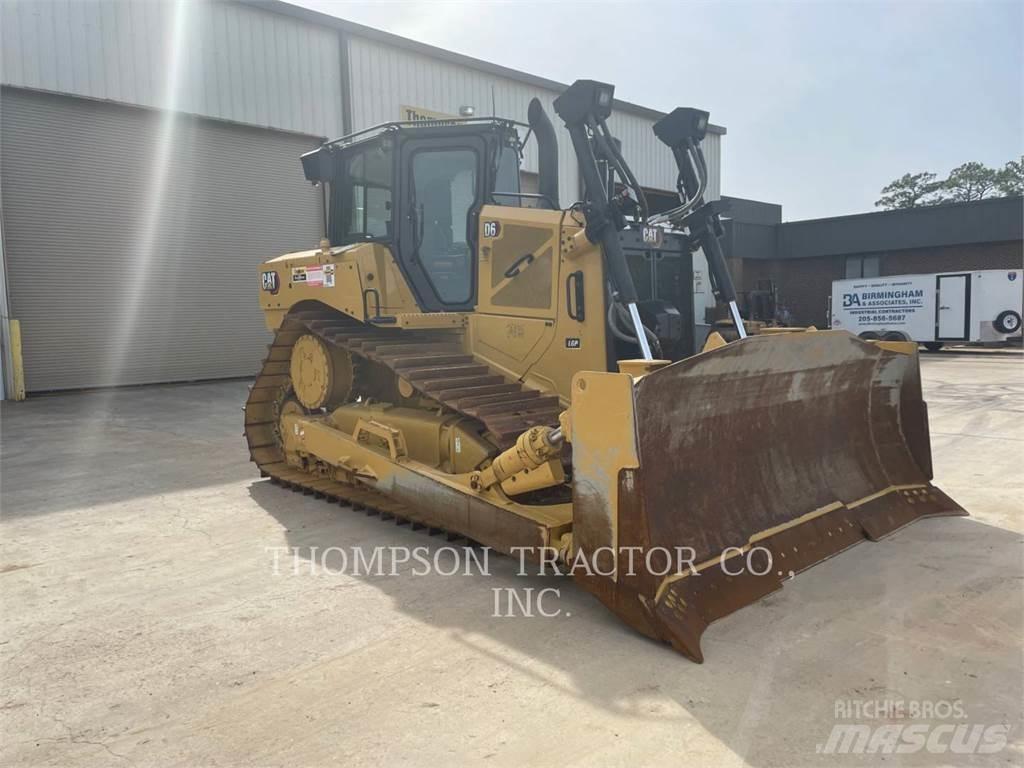 CAT D6 Bulldozer