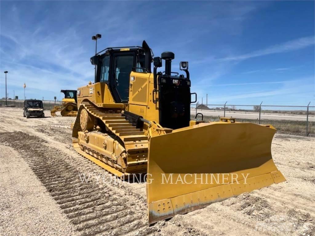 CAT D6 Bulldozer