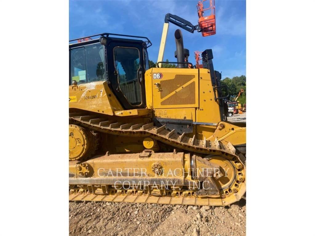 CAT D6 Bulldozer
