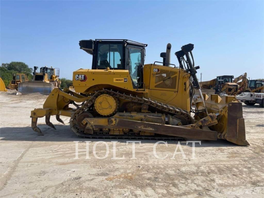 CAT D6 Bulldozer