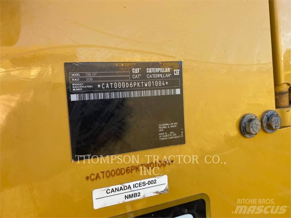 CAT D6 Bulldozer