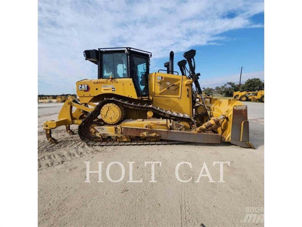 CAT D6 Bulldozer