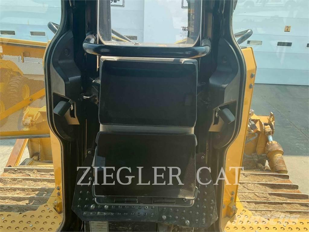 CAT D6 Bulldozer