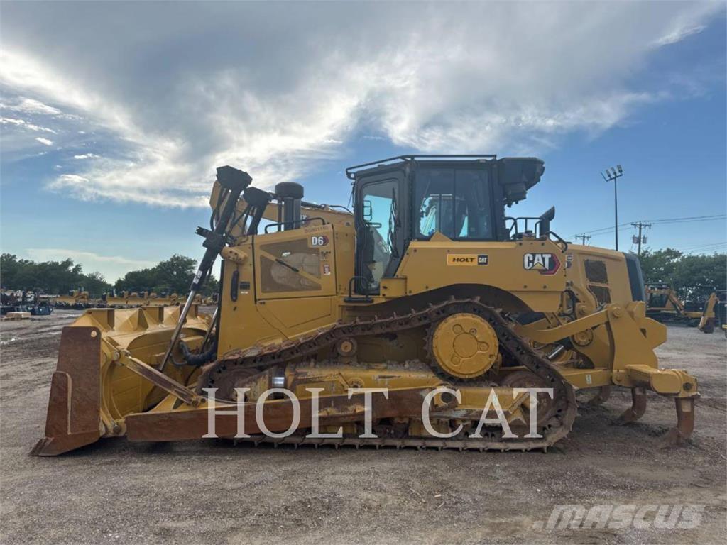 CAT D6 Bulldozer