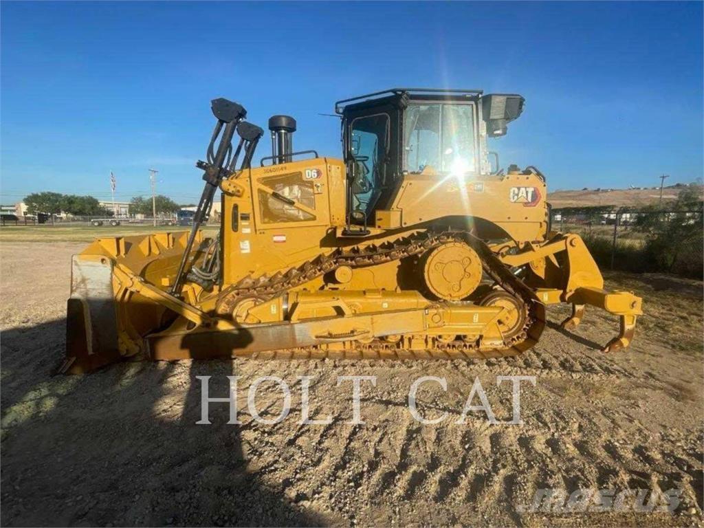 CAT D6 Bulldozer