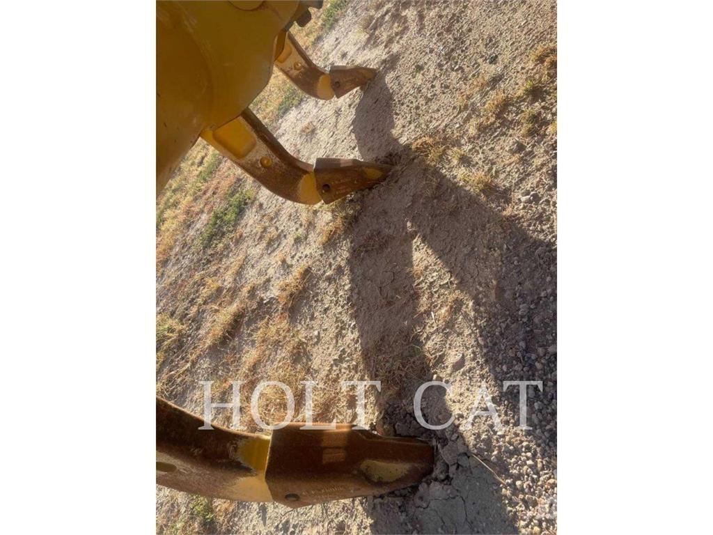 CAT D6 Bulldozer