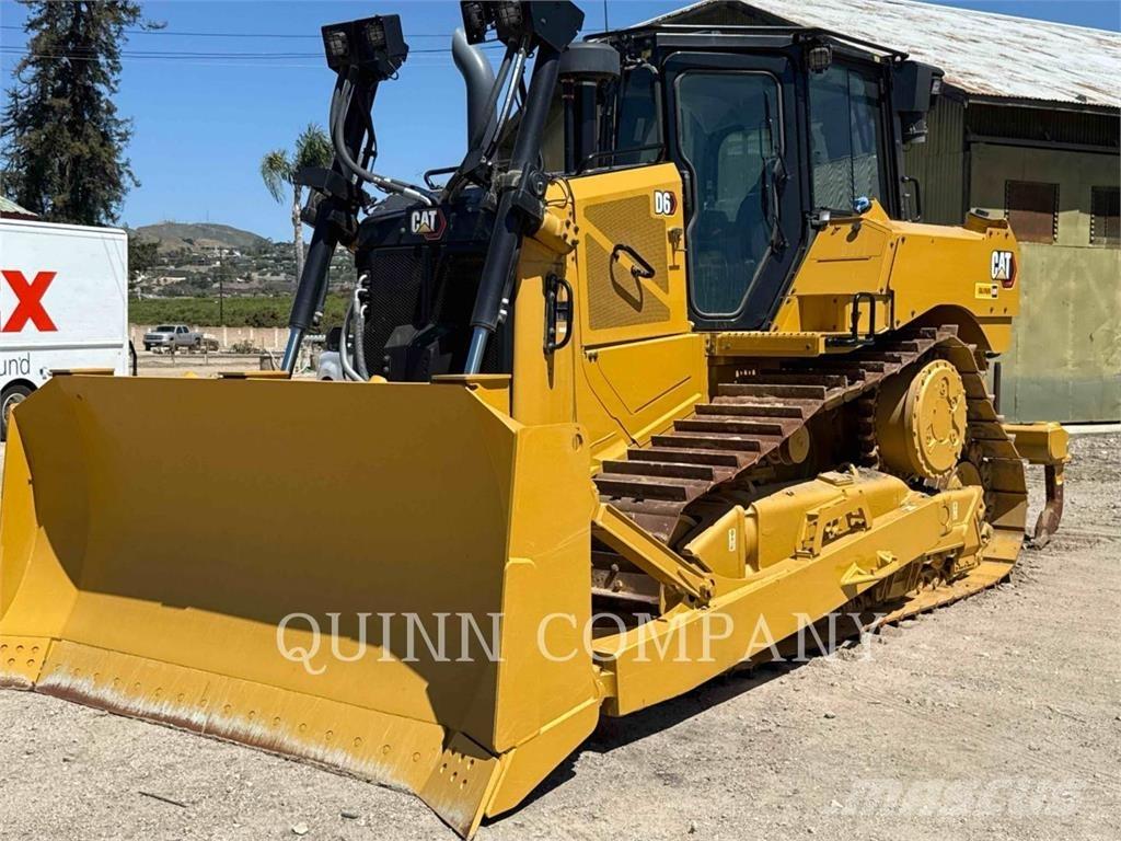CAT D6 Bulldozer