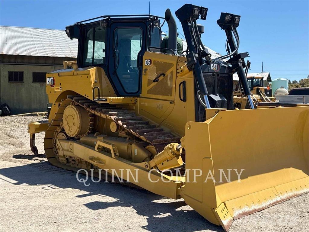CAT D6 Bulldozer