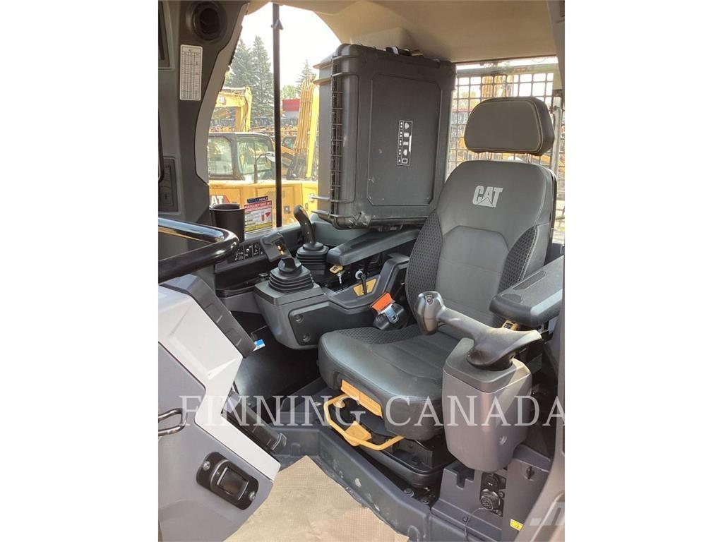CAT D6-20 Bulldozer
