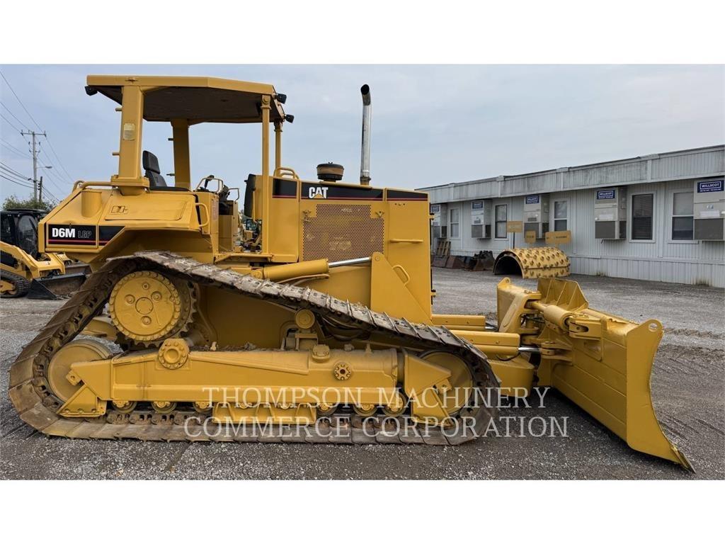 CAT D6M LGP Bulldozer