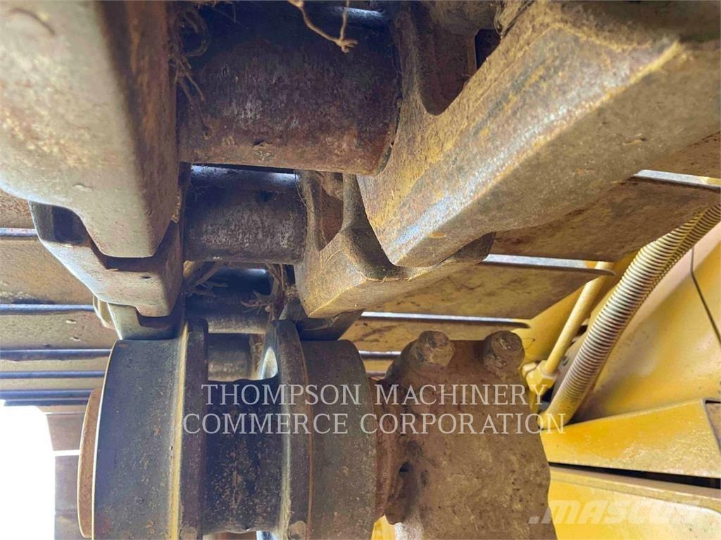 CAT D6M LGP Bulldozer