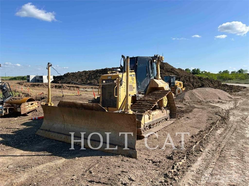 CAT D6N Bulldozer