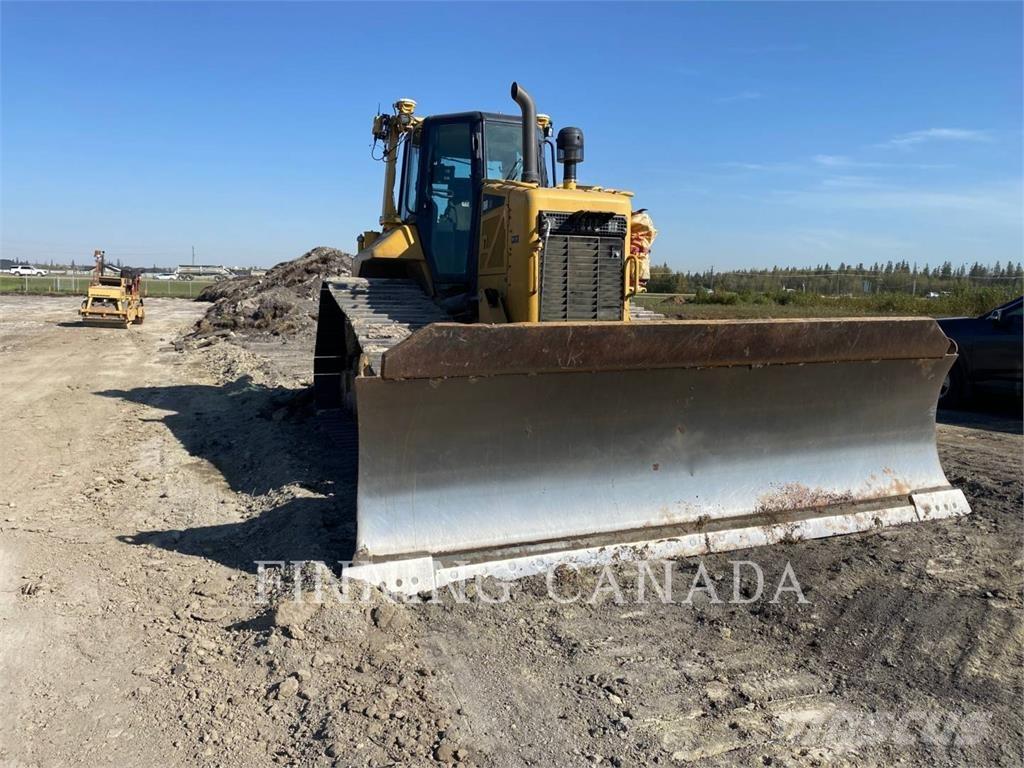 CAT D6N Bulldozer