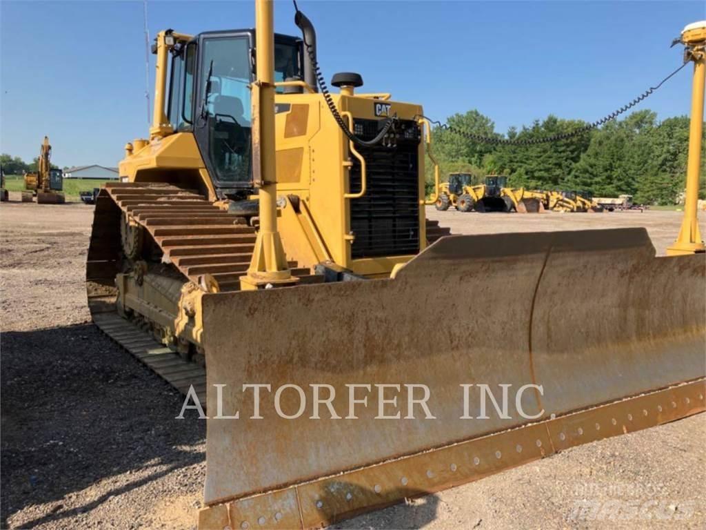 CAT D6N LGP R Bulldozer