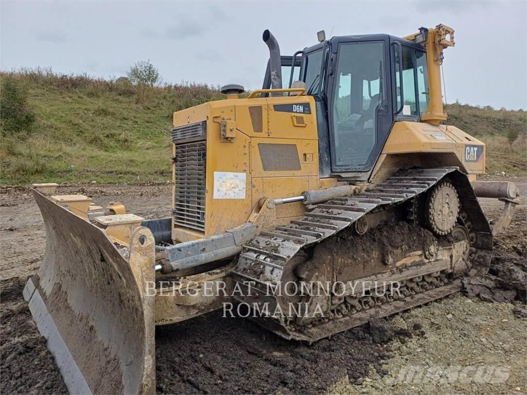 CAT D6NXL Bulldozer