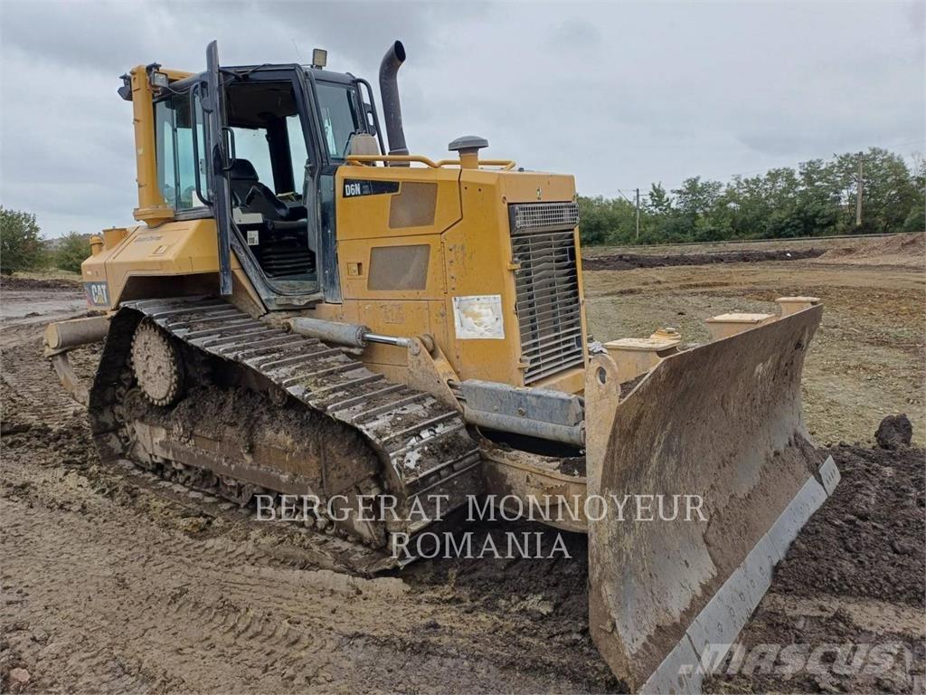 CAT D6NXL Bulldozer