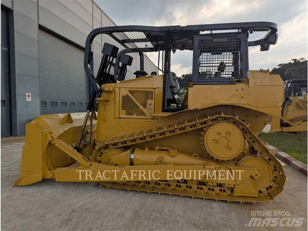 CAT D6R2 Bulldozer