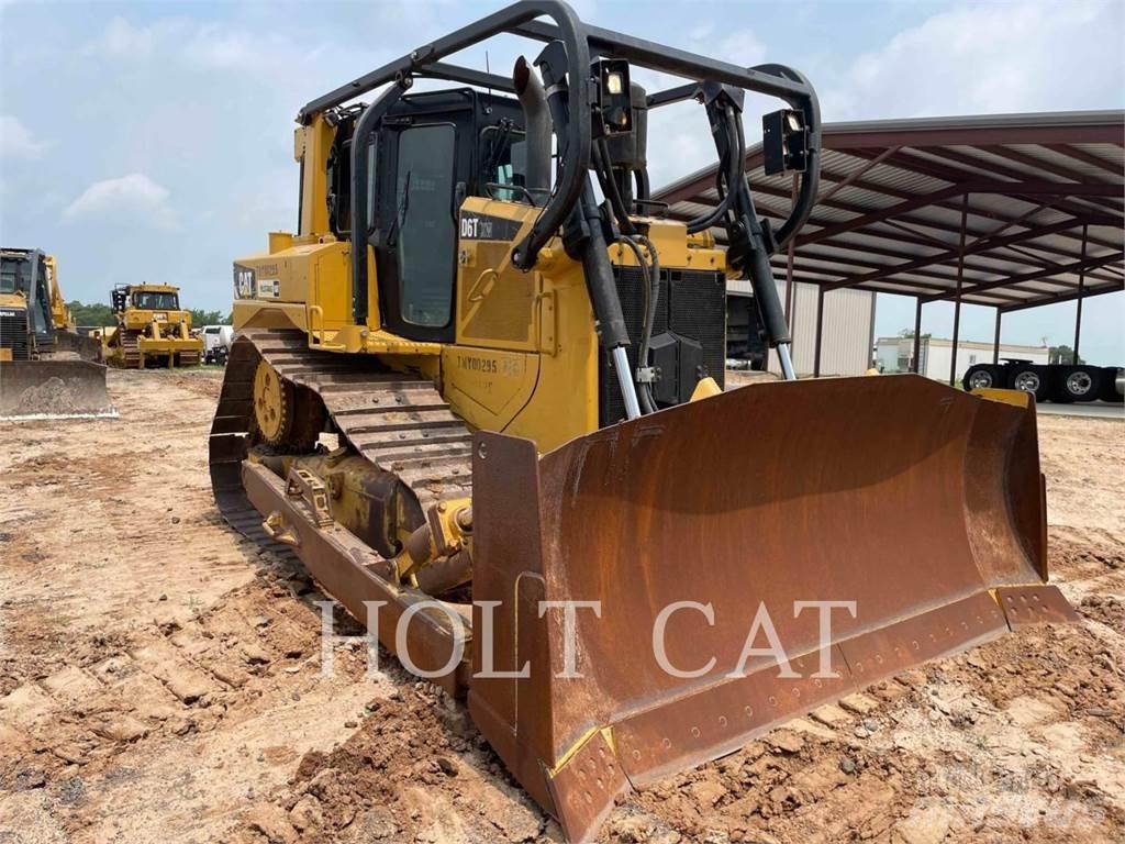 CAT D6T Bulldozer