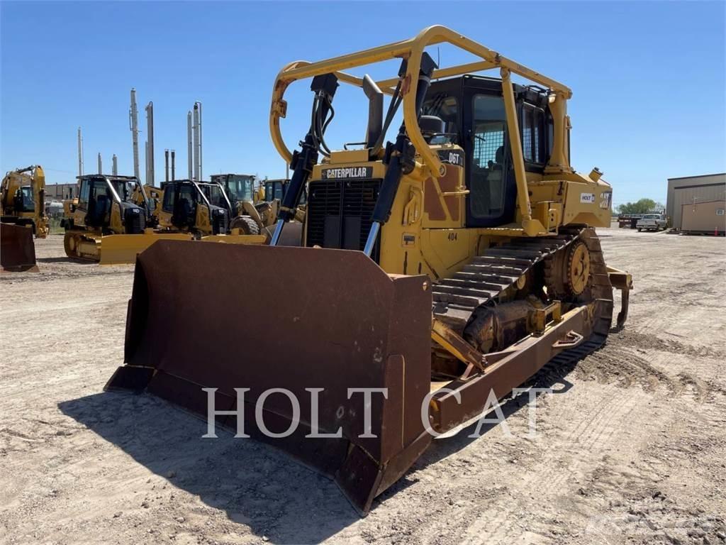 CAT D6T Bulldozer