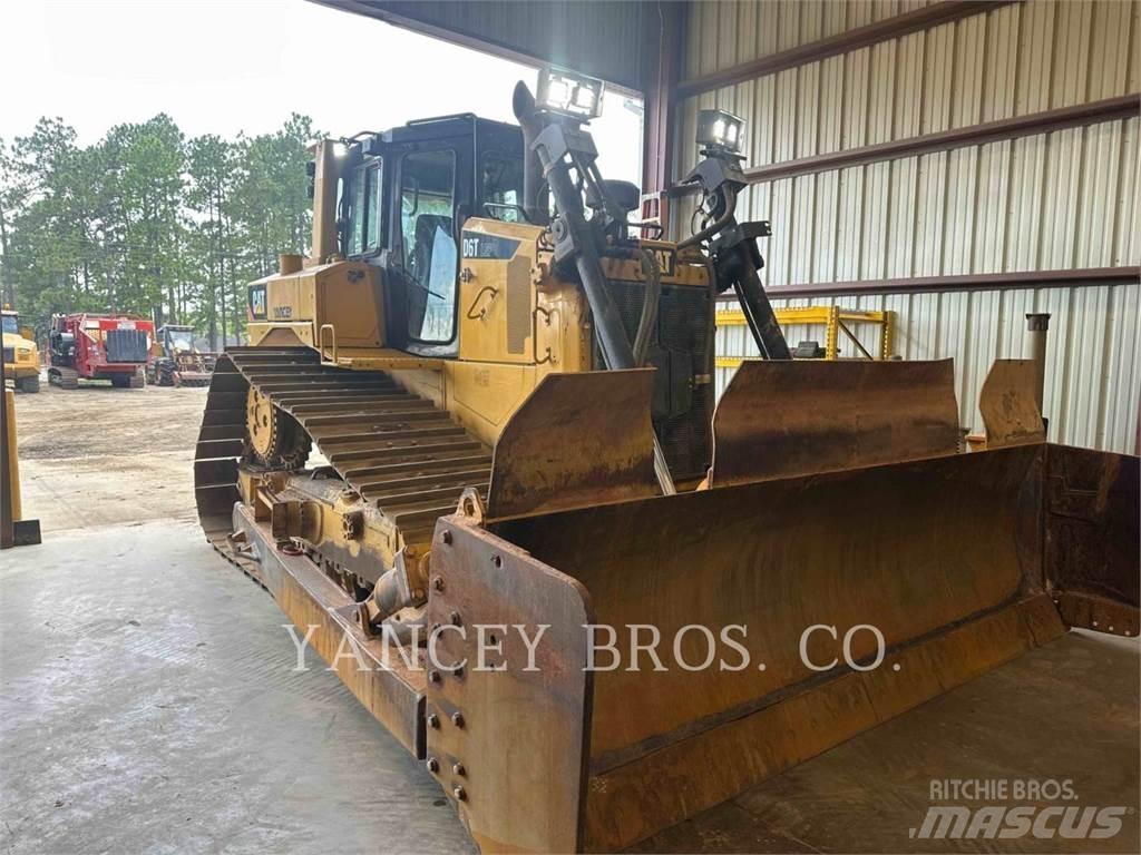 CAT D6T Bulldozer