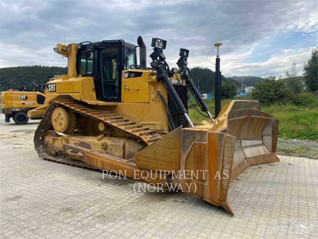 CAT D6T Bulldozer