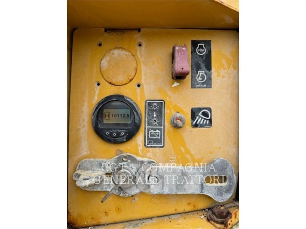 CAT D6T Bulldozer