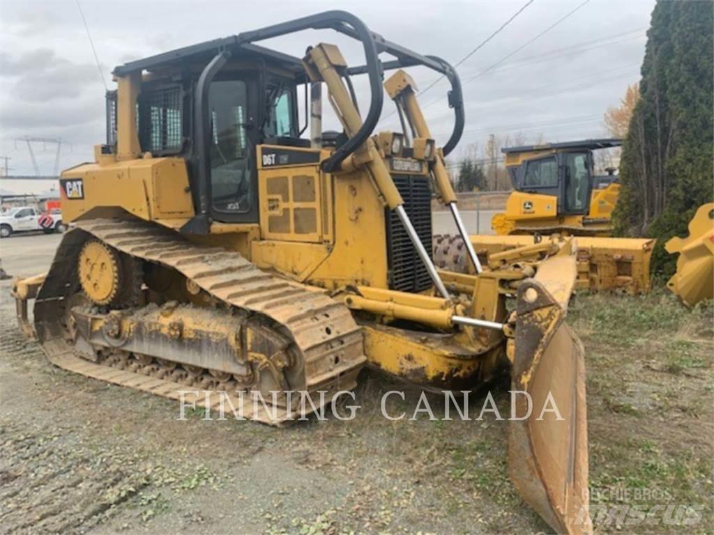 CAT D6T Bulldozer