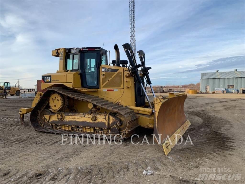 CAT D6T Bulldozer
