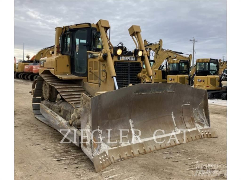 CAT D6T Bulldozer