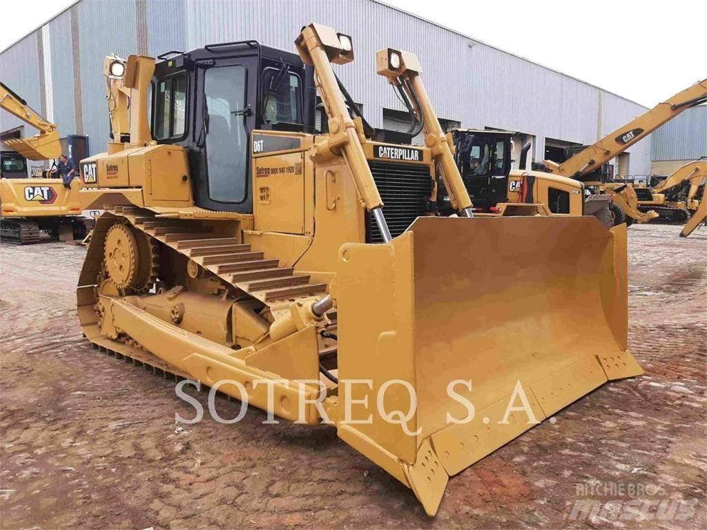 CAT D6T Bulldozer