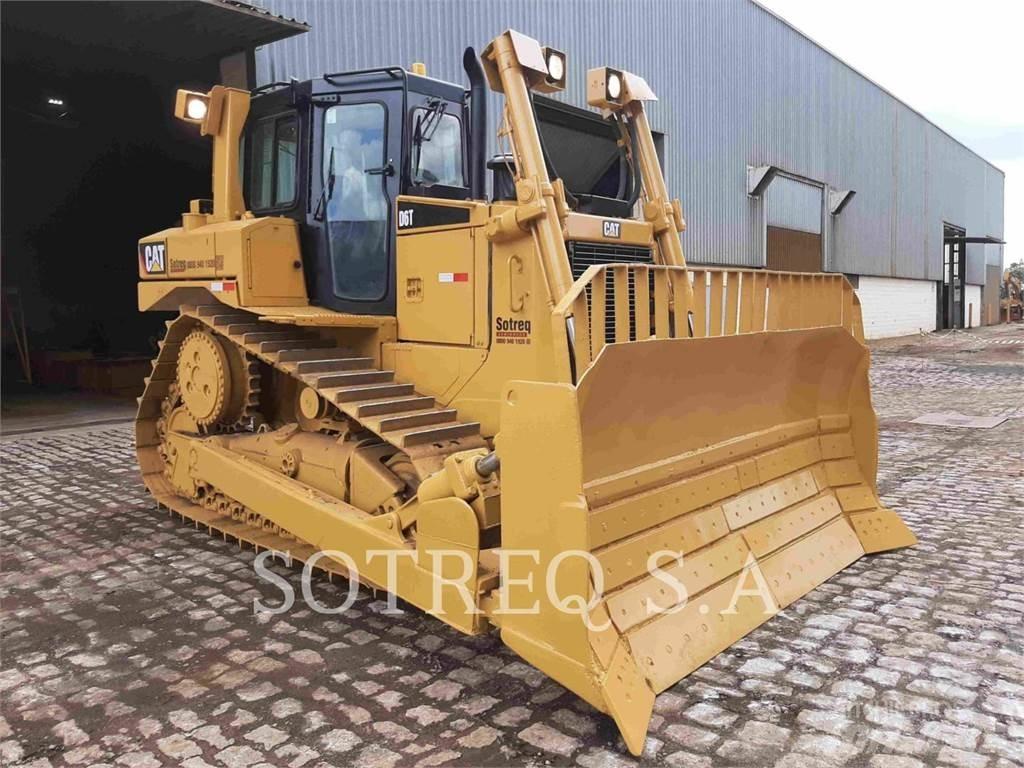 CAT D6T Bulldozer