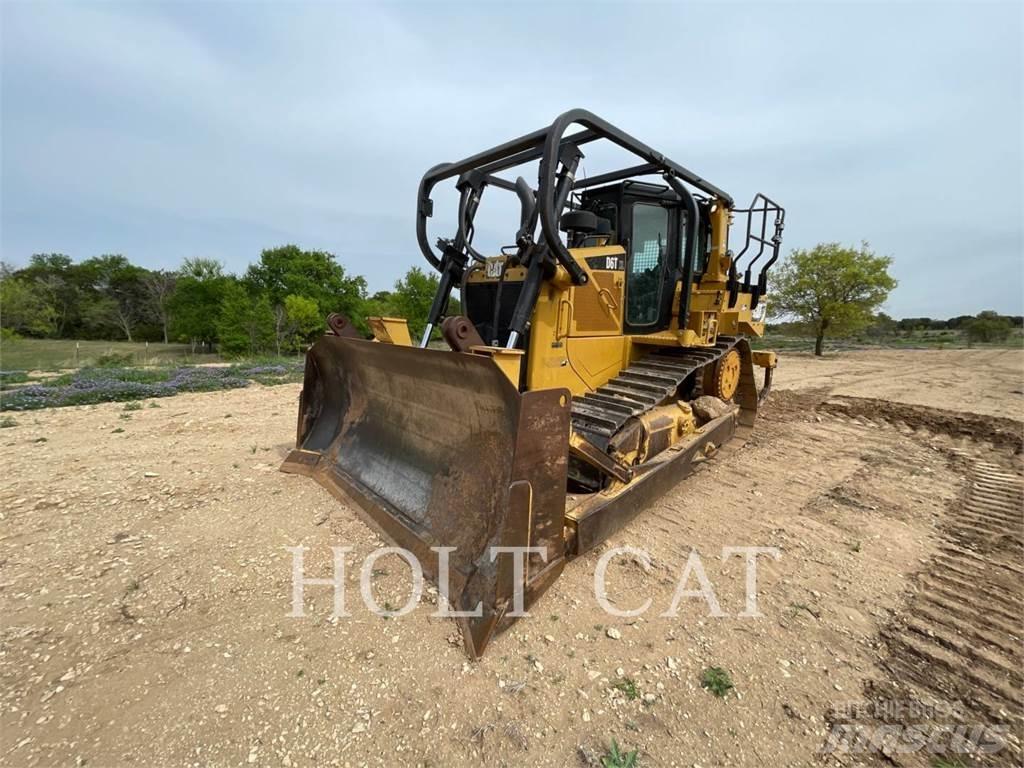 CAT D6T Bulldozer