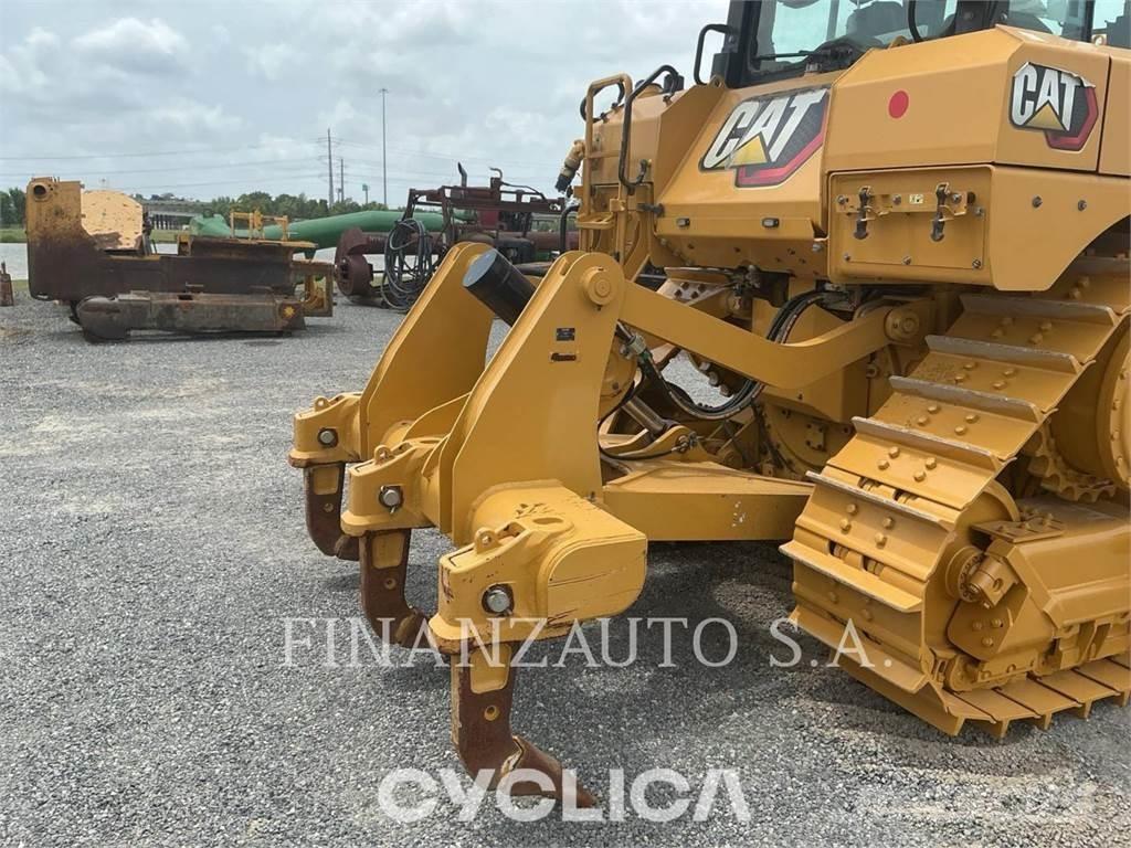CAT D6T Bulldozer