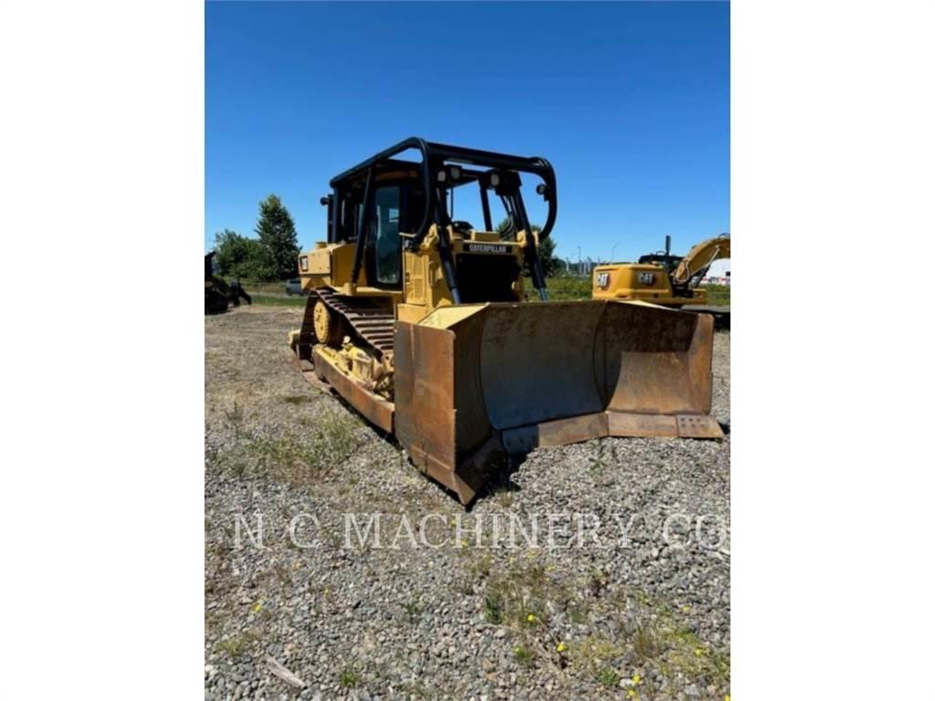 CAT D6T Bulldozer